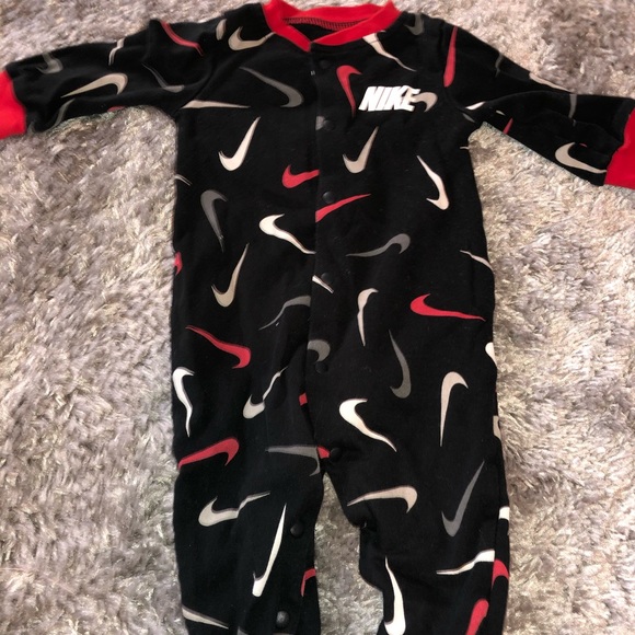 Nike sleeper - Picture 1 of 1